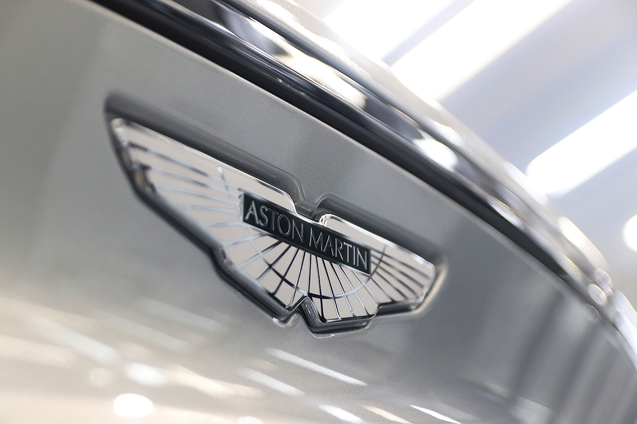 アストンマーチンDBX707 プロテクションフィルム保護 リアーク