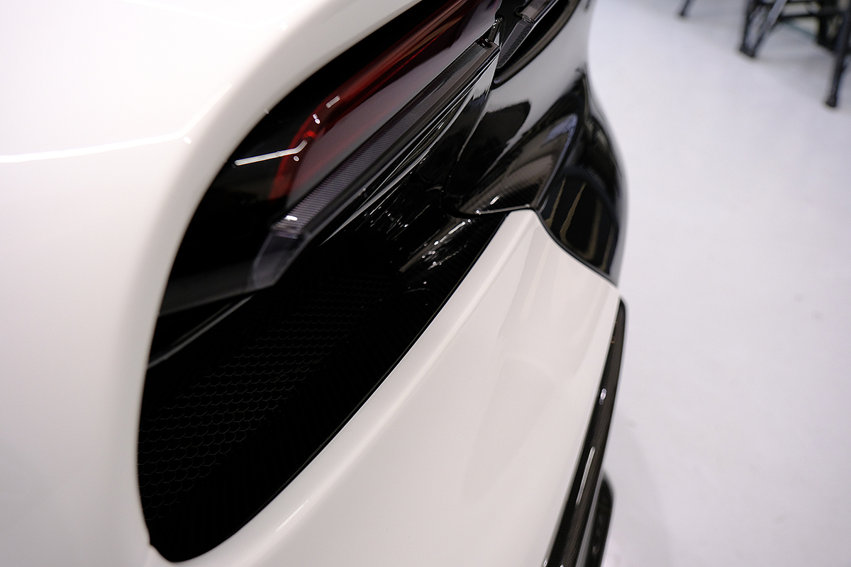 プロサングエカーボンプロテクションフィルム