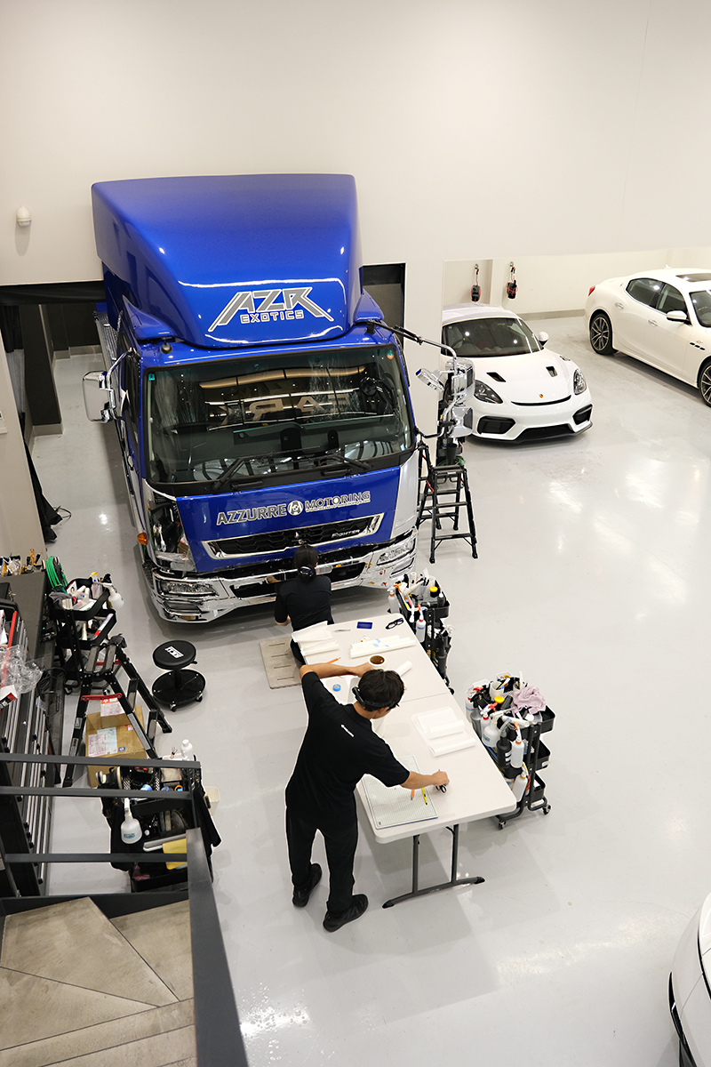 三菱積載車プロテクションフィルム施工