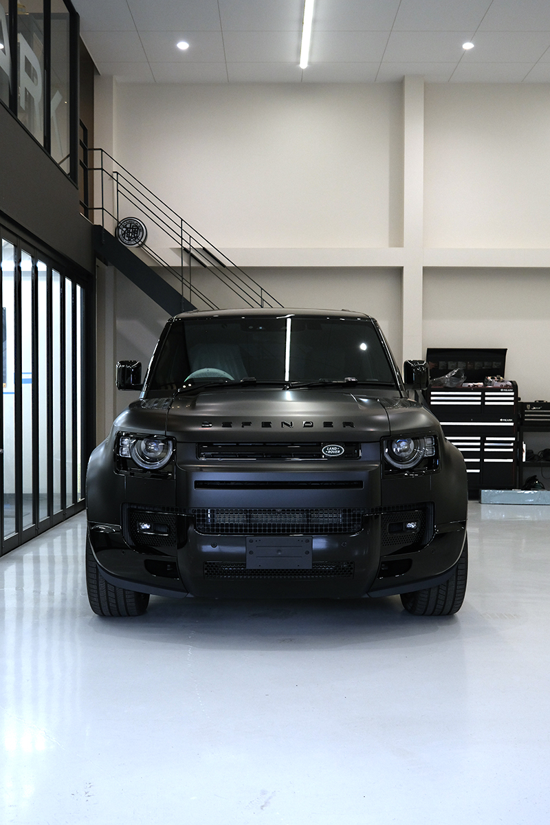 DEFENDER110オプションマットプロテクションフィルム_リアーク施工