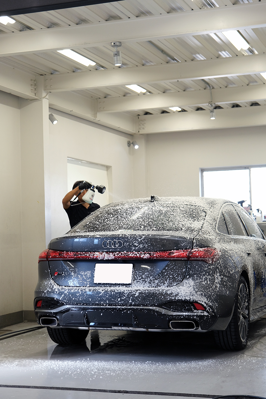 Audi A5 コーティングの流れ_リアーク施工