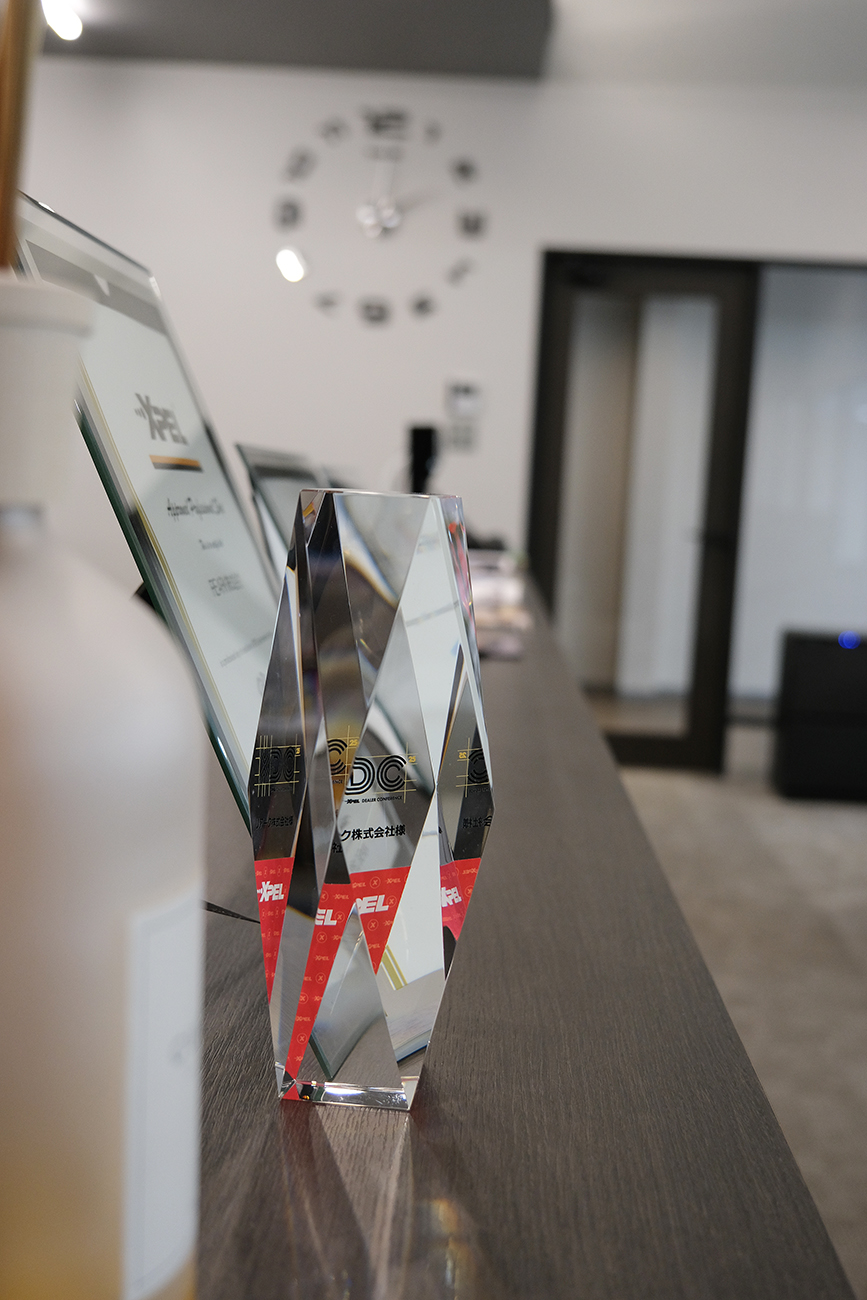 プロテクションフィルム 名古屋愛知岐阜三重東海唯一の施工実績ランキングトップのトロフィー