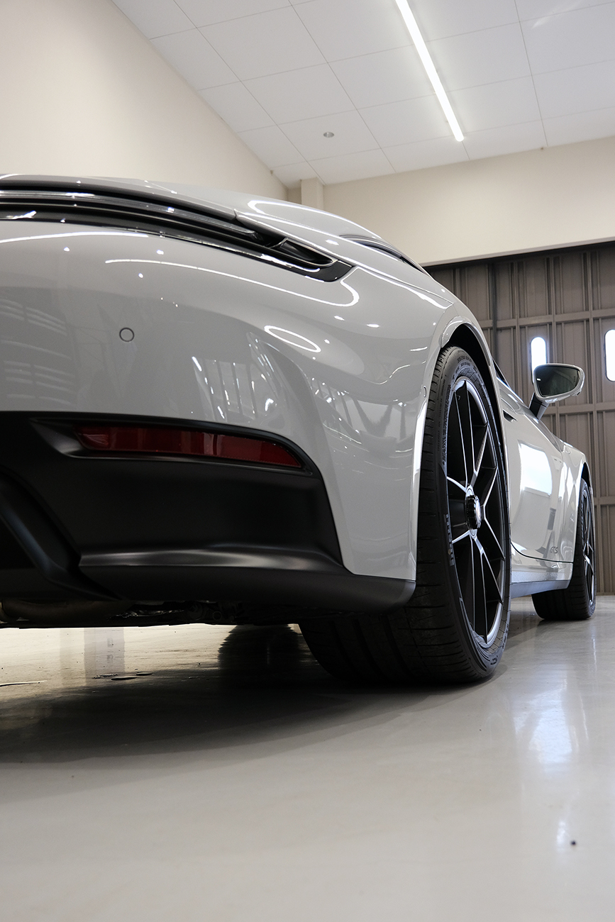 911カレラGTSプロテクションフィルム リアーク施工