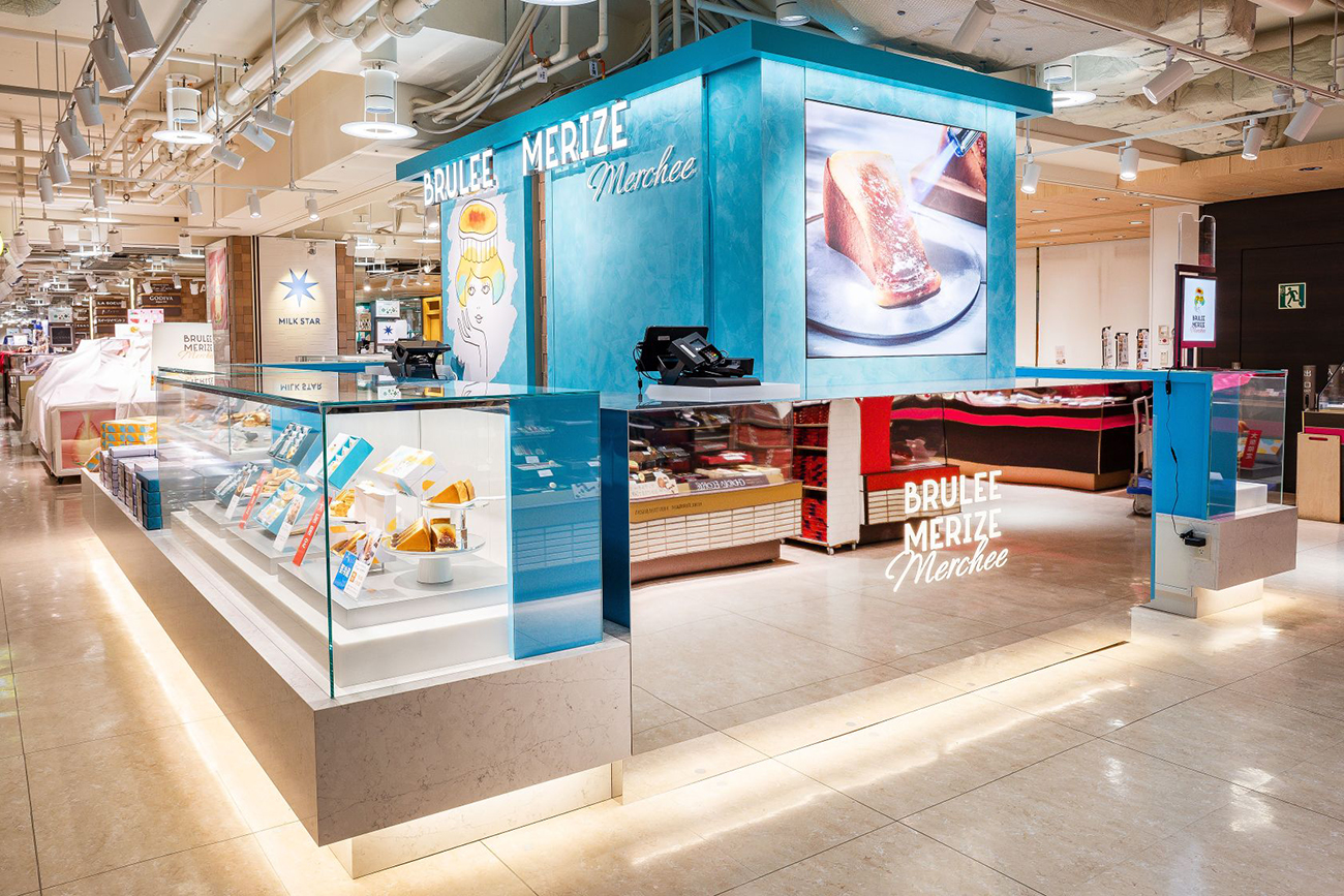 レジカウンタープロテクションフィルム施工 鏡面キズ保護