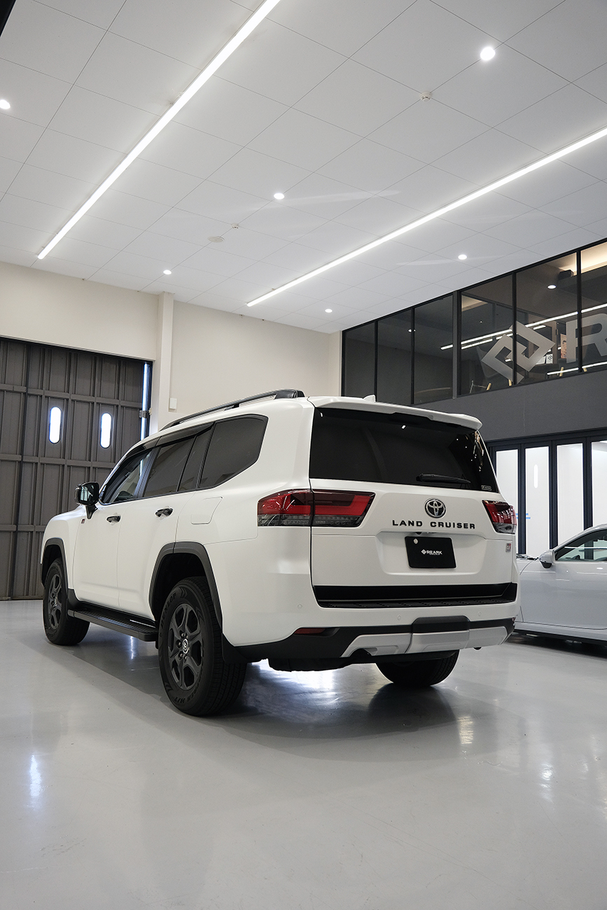 ランクルGRスポーツ マットプロテクションフィルム