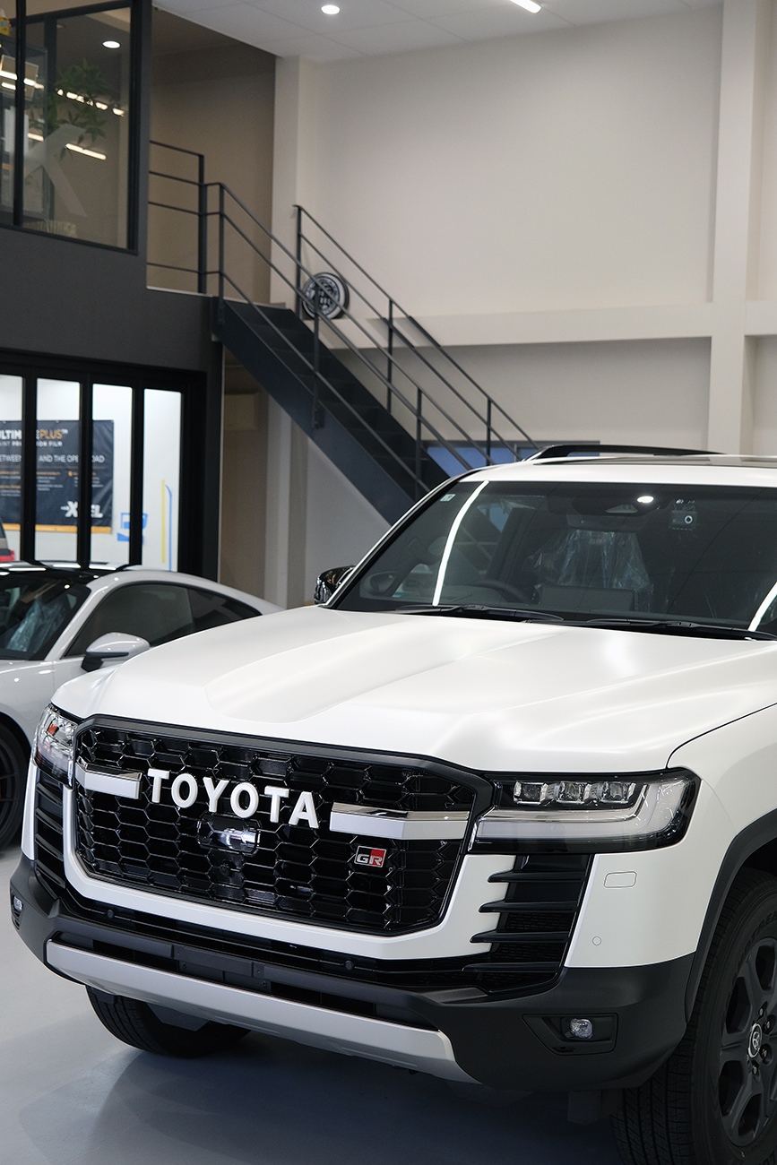 ランクルGRスポーツ マットプロテクションフィルム リアーク施工