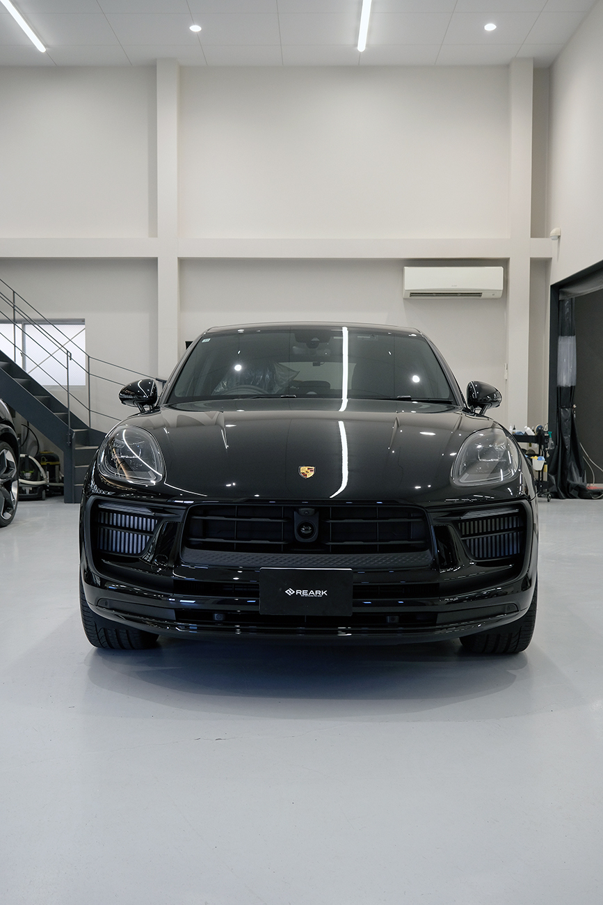 ポルシェ マカンGTS ボディーコーティング リアーク施工