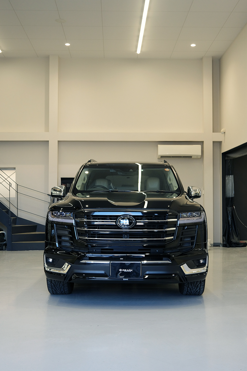 ランクル300 カーコーティングメンテナンス リアーク施工