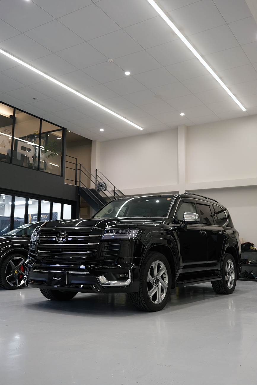 ランクル300 カーコーティングメンテナンス リアーク施工