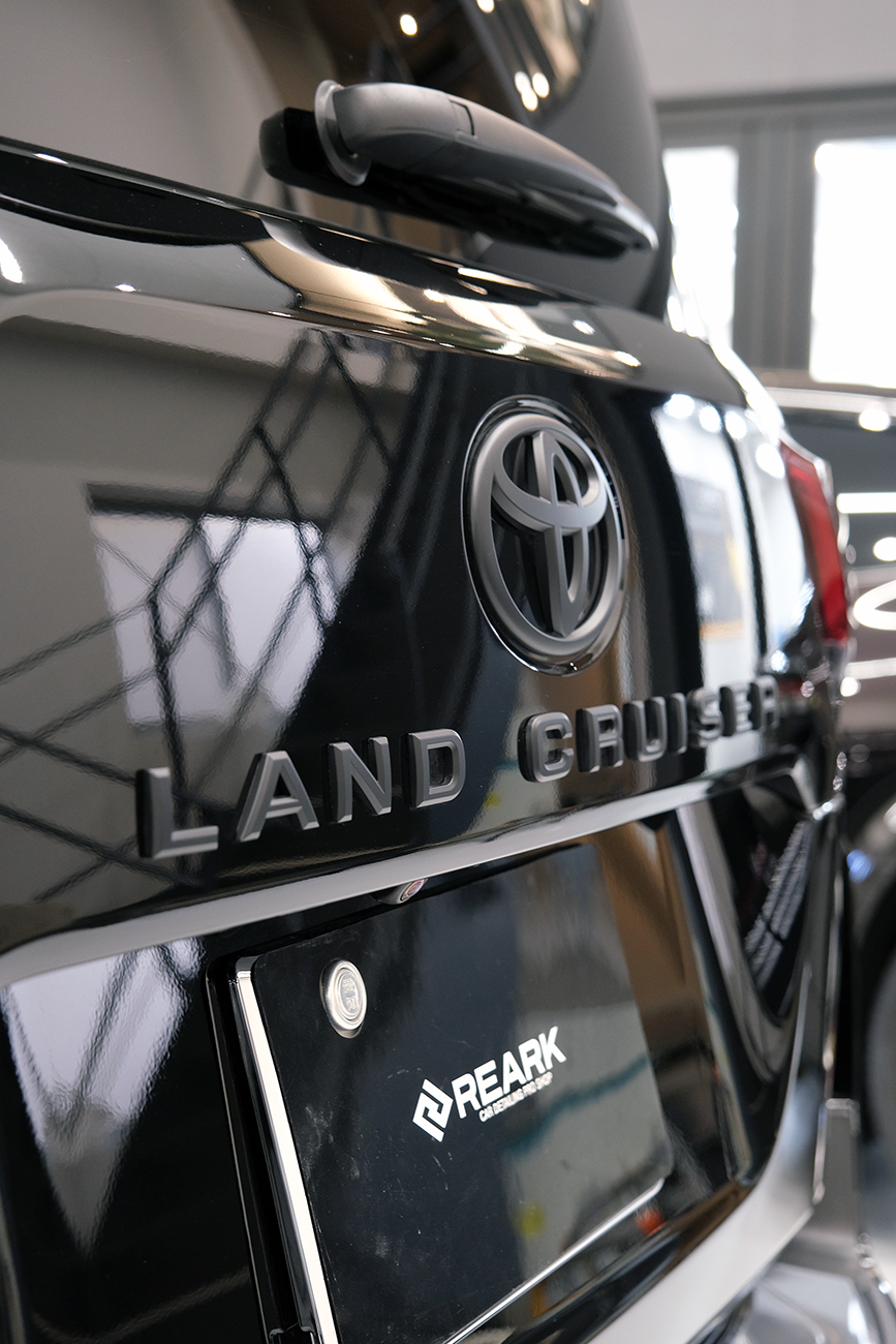 ランクル300 カーコーティングメンテナンス リアーク施工