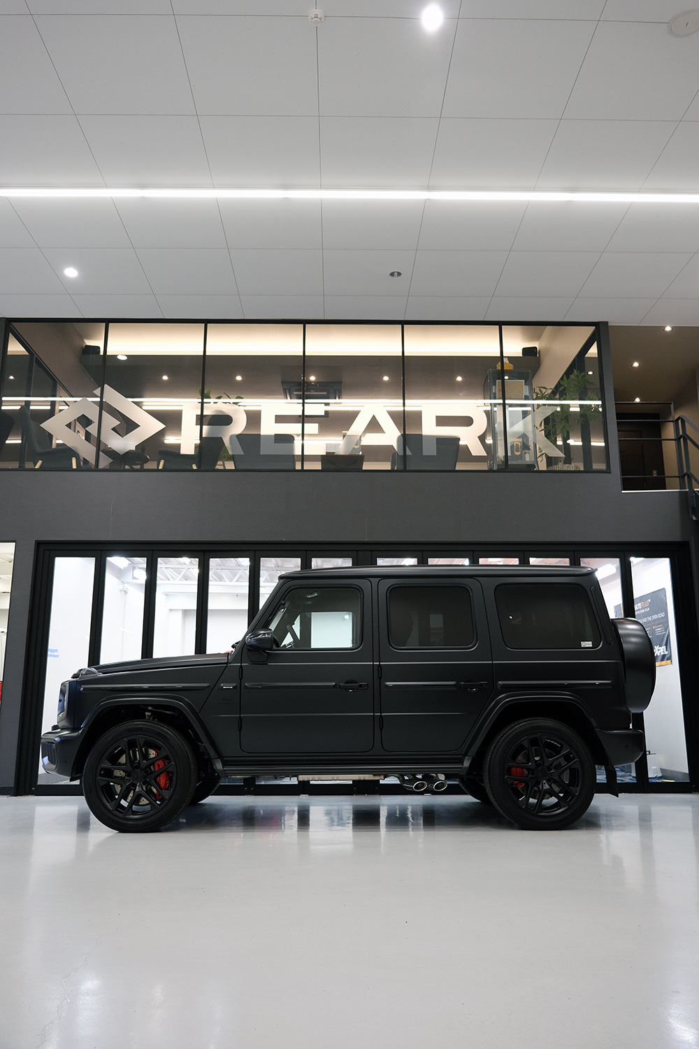 ベンツG63 マットプロテクションフィルム リアーク施工