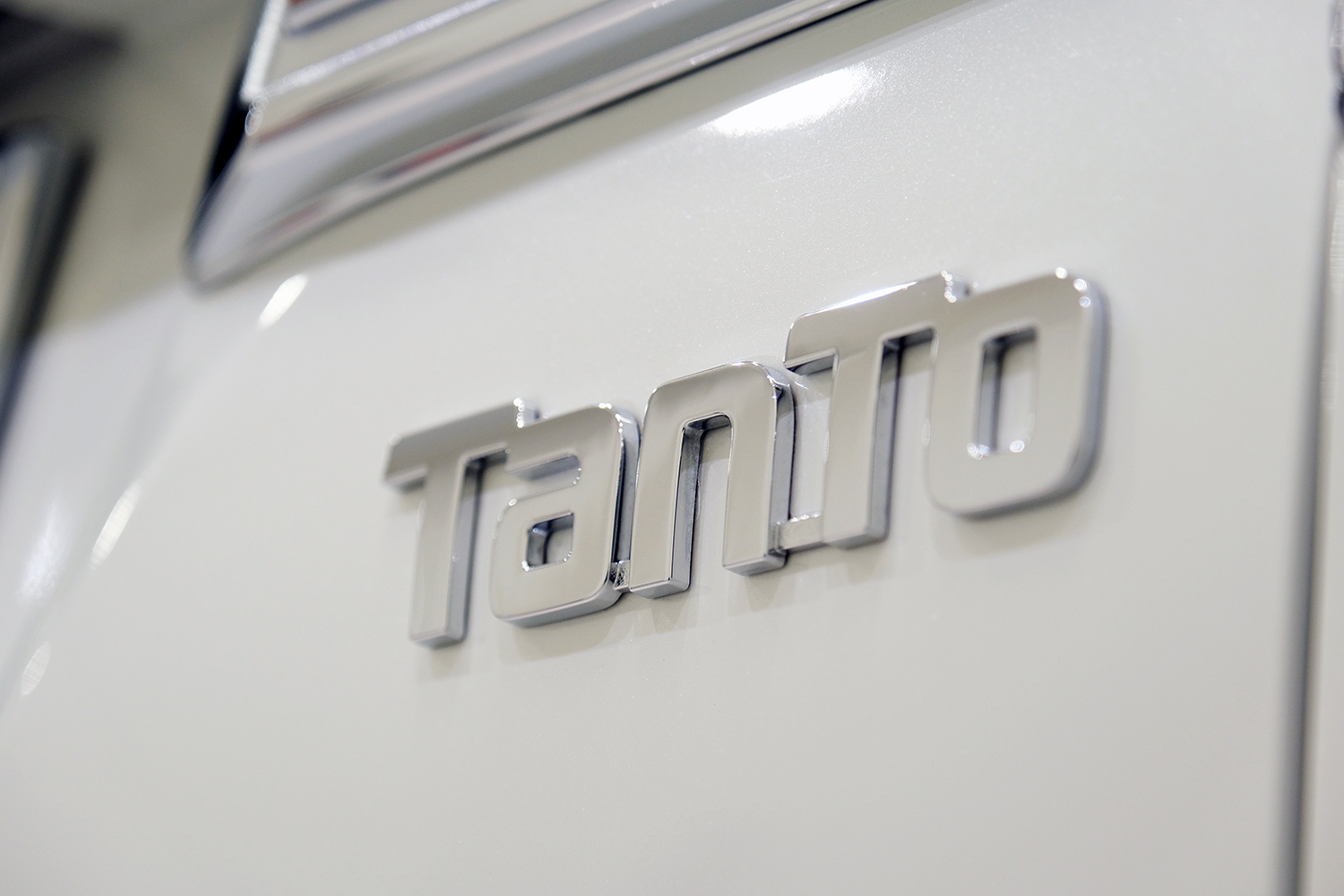 ダイハツ タント 軽自動車 カーコーティング リアーク