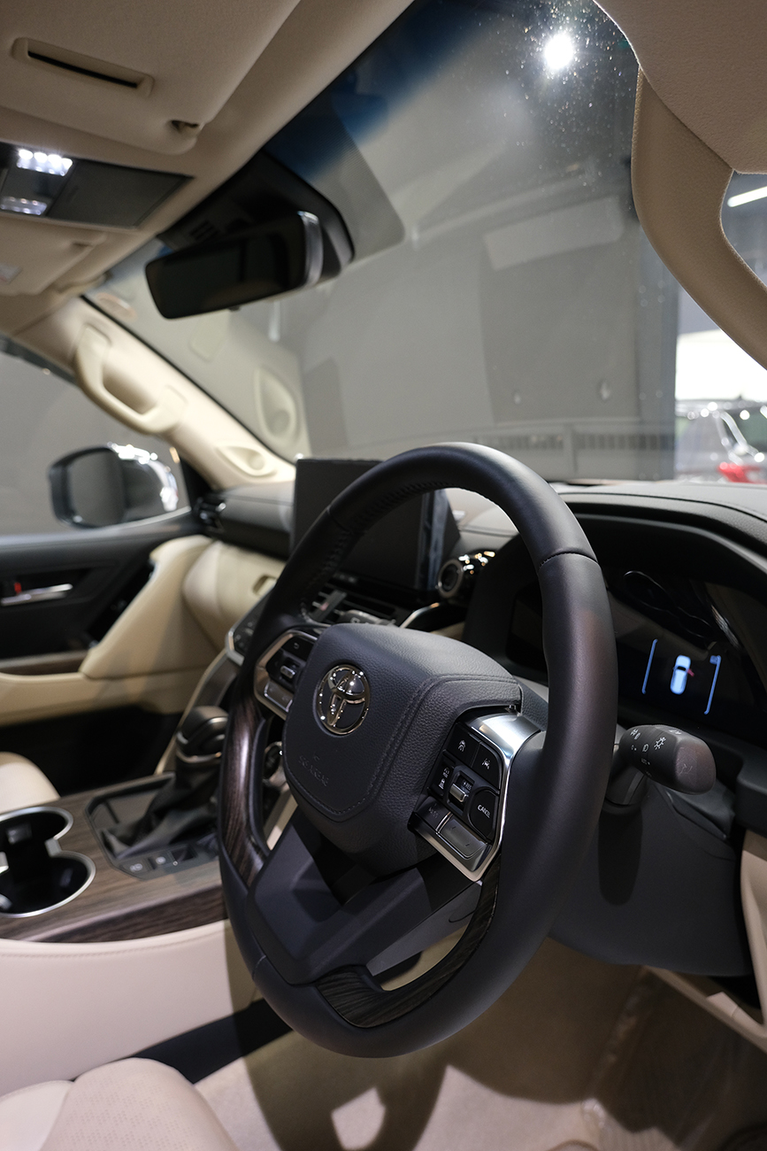 ランクル300 レザーシートコーティング クリーニング リアーク施工