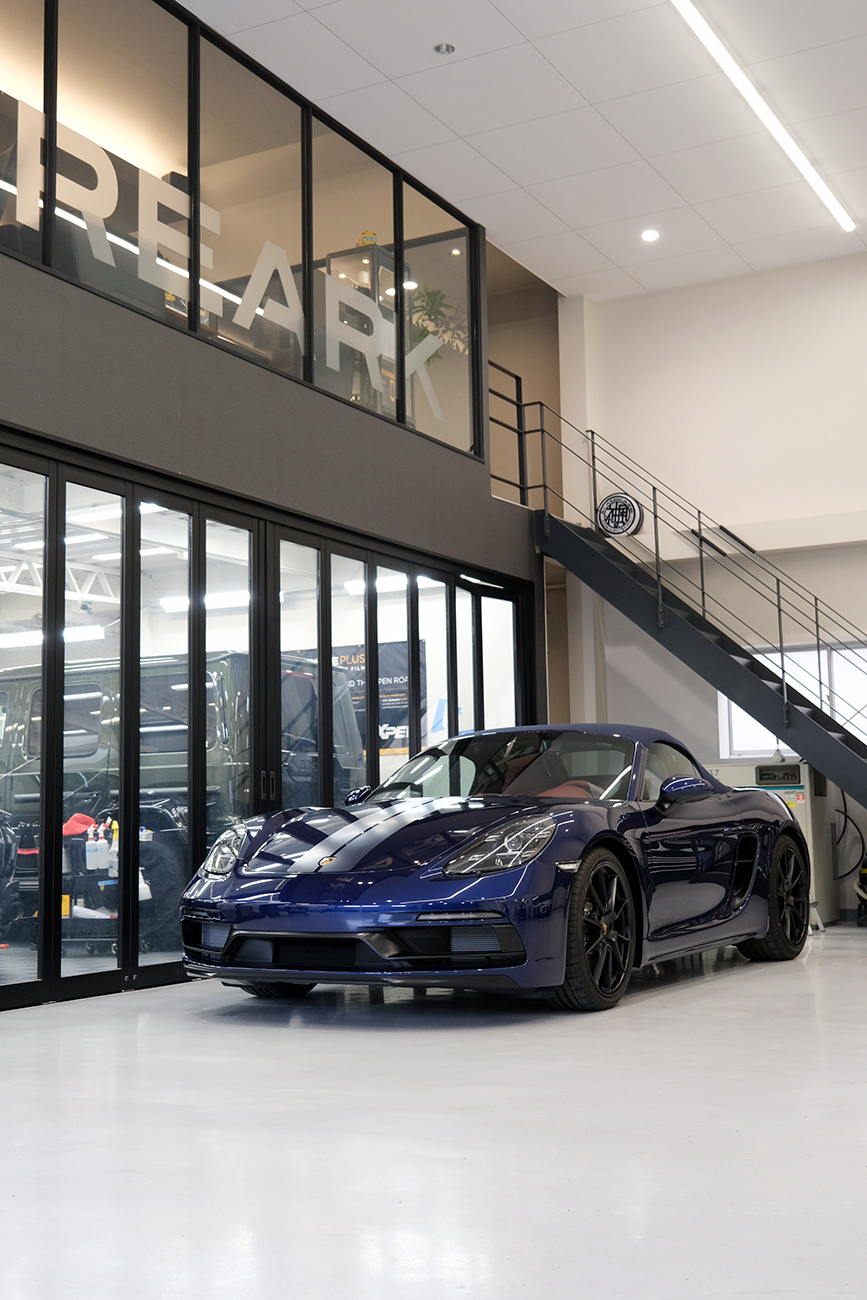 718ボクスター 艶消し マットプロテクションフィルム施工 リアーク