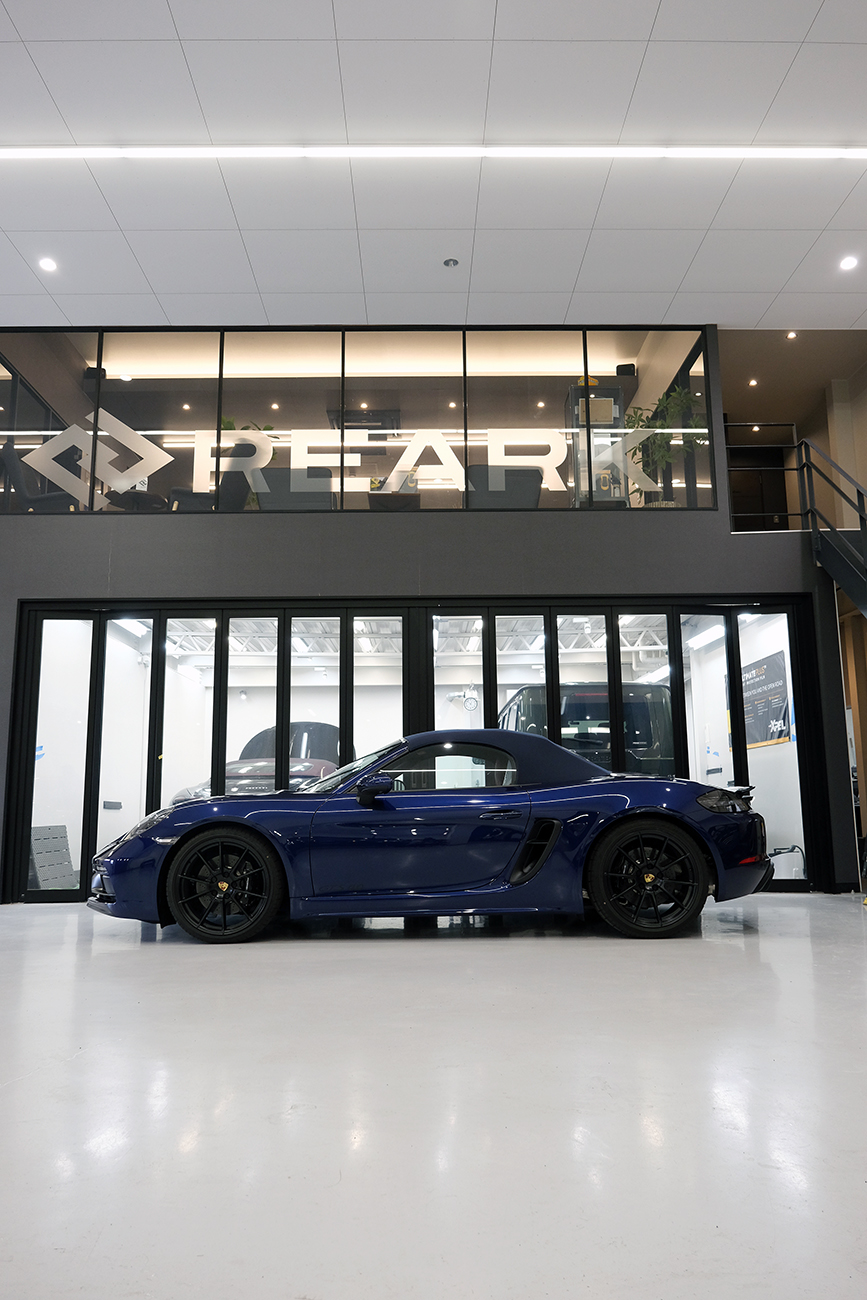 718ボクスター 艶消し マットプロテクションフィルム施工 リアーク