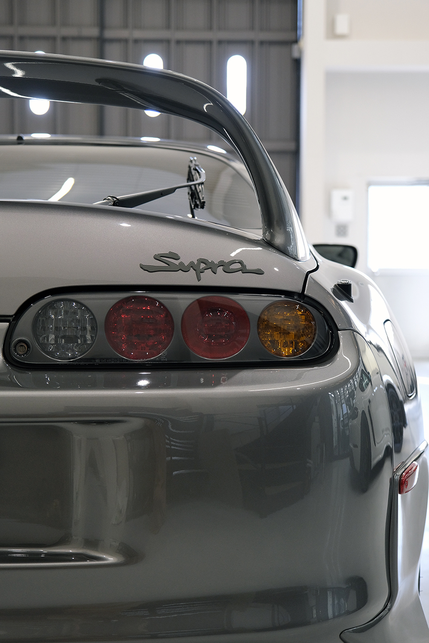 ハチマルスープラ ヘッドライトプロテクション リアーク