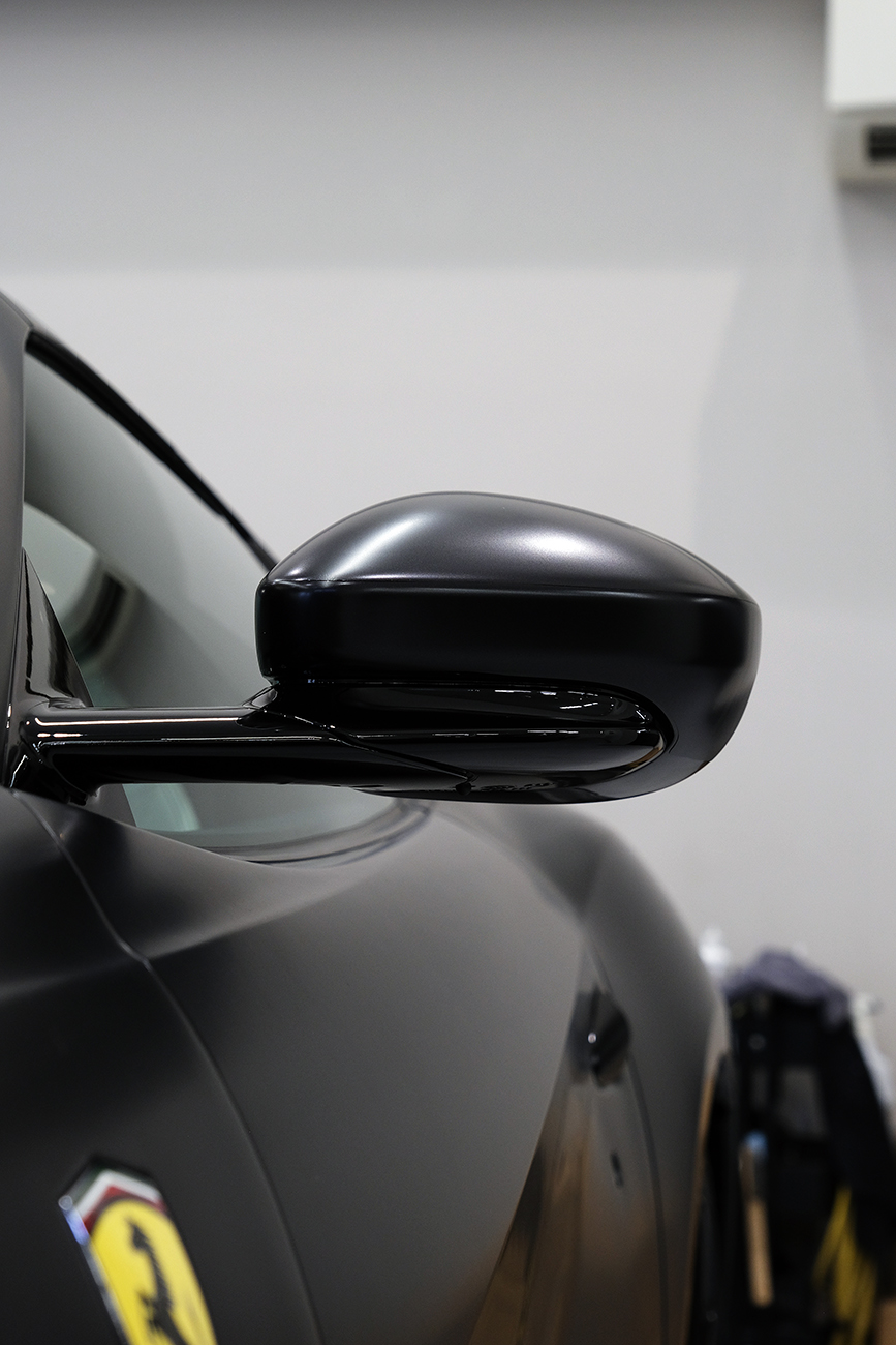 812GTS 艶消し・マットプロテクションフィルム リアーク施工