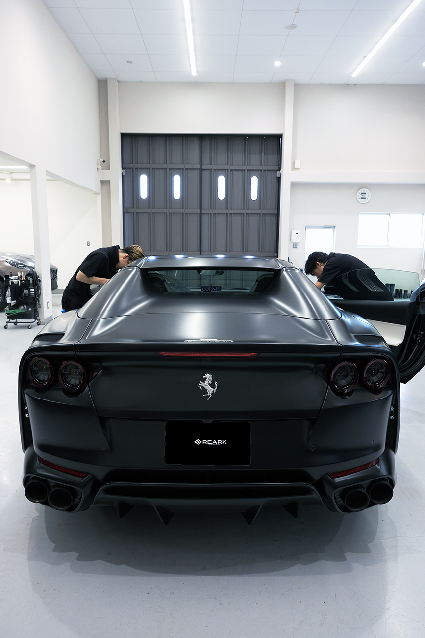 812GTS 艶消し・マットプロテクションフィルム リアーク施工