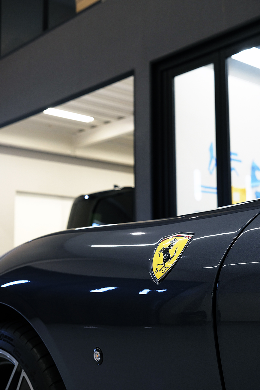 フェラーリローマ プロテクションフィルム施工 リアーク