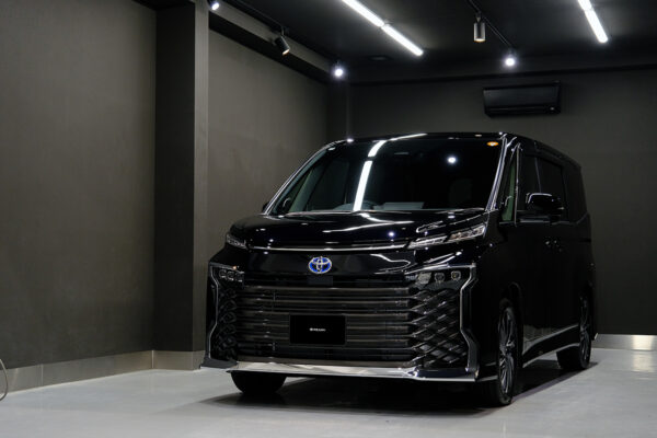 TOYOTA VOXY_REARK(リアーク)施工実績ブログ