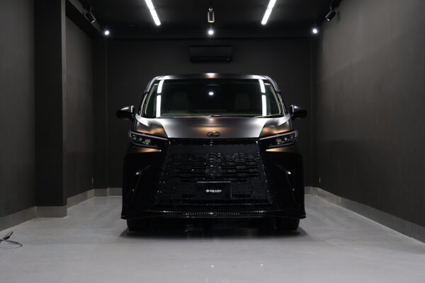 マットフィルムLEXUSレクサス LM500h_リアーク施工実績ブログ