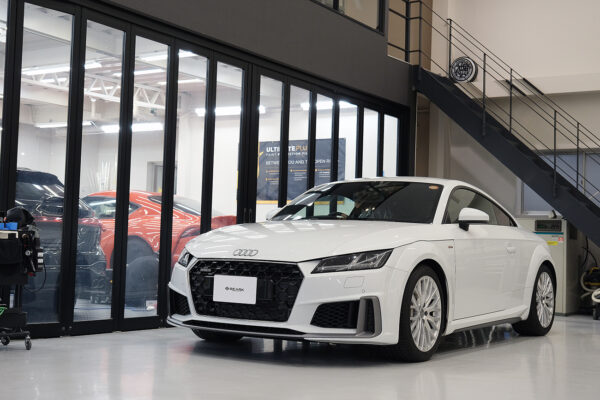 Audi TTヘッドライトプロテクションフィルム_リアーク施工実績ブログ